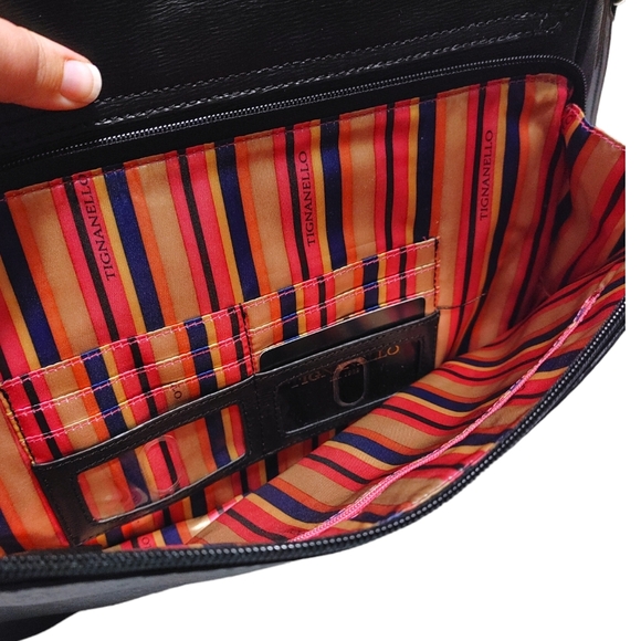 Tignanello Black Leather Crossbody Messenger Bag Handbag Purse - Picture 10 of 11